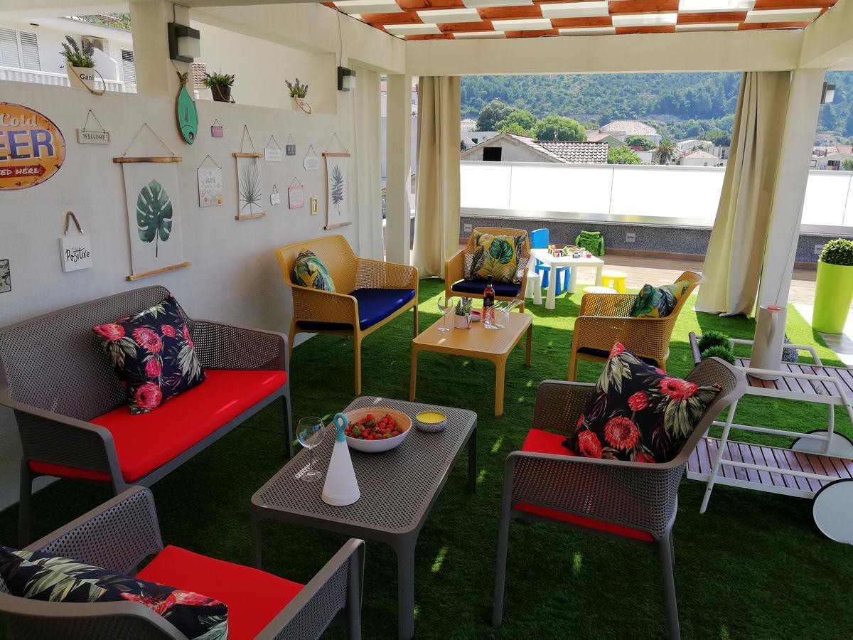 Apartments Villa Katija Дрвеник Екстериор снимка