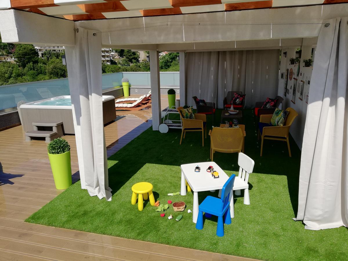 Apartments Villa Katija Дрвеник Екстериор снимка