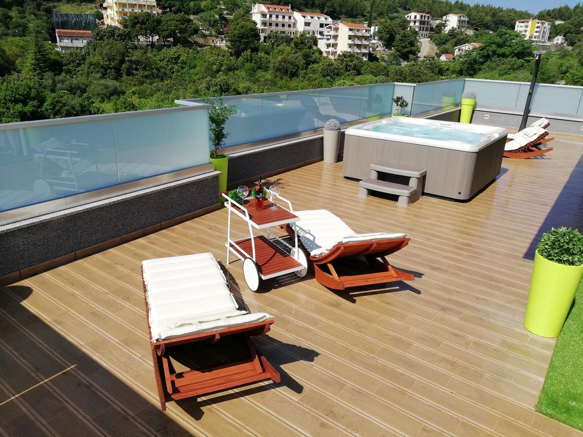 Apartments Villa Katija Дрвеник Екстериор снимка