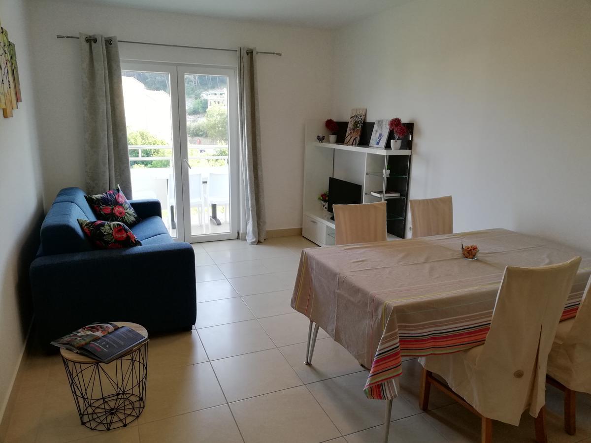 Apartments Villa Katija Дрвеник Екстериор снимка