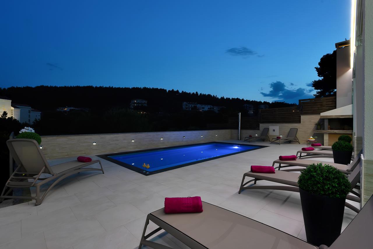 Apartments Villa Katija Дрвеник Екстериор снимка